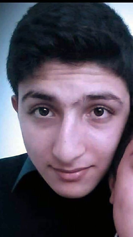 Botla Denize Açılan Genç Suda Kayboldu