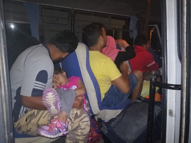 Çanakkale’de 16 Mülteci Yakalandı