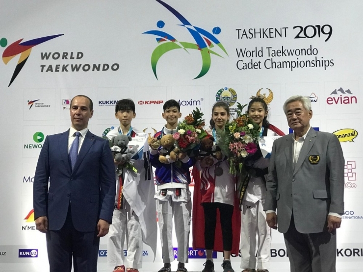 Dünya Yıldızlar Taekwondo Şampiyonası’nda Bronz Madalya
