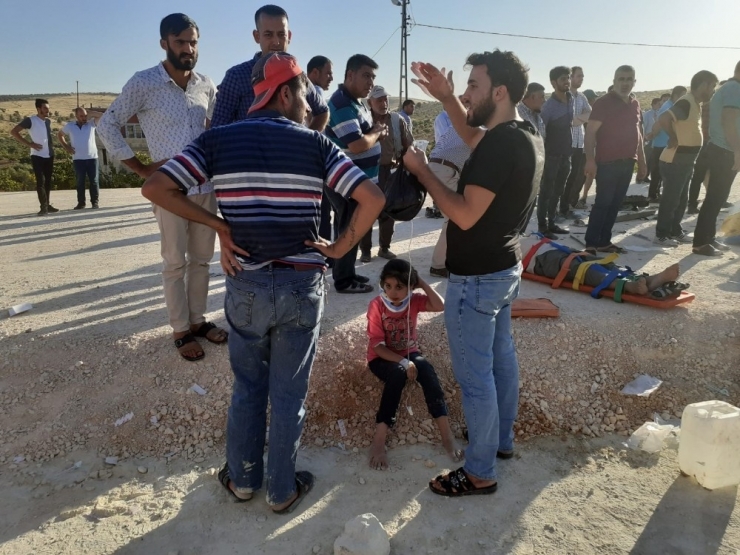 Gaziantep’te Otomobil İle Minibüs Çarpıştı: 3 Ölü, 12 Yaralı