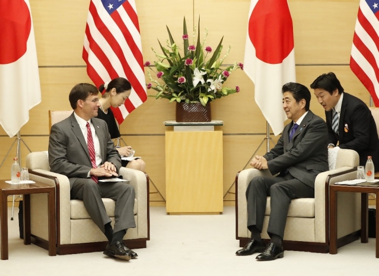 Abd Savunma Bakanı Esper Japonya’da