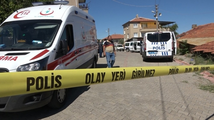 Eşini Pompalı Tüfekle Öldürüp Sonra Da İntihar Etti