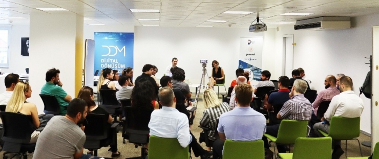 Dijital Dönüşüm Merkezi’ne Kobi Başvuruları Devam Ediyor