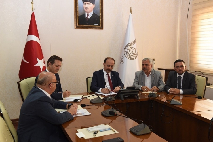 Şanlıurfa’da Jeotermal Seraların Kurulması İçin Talimat