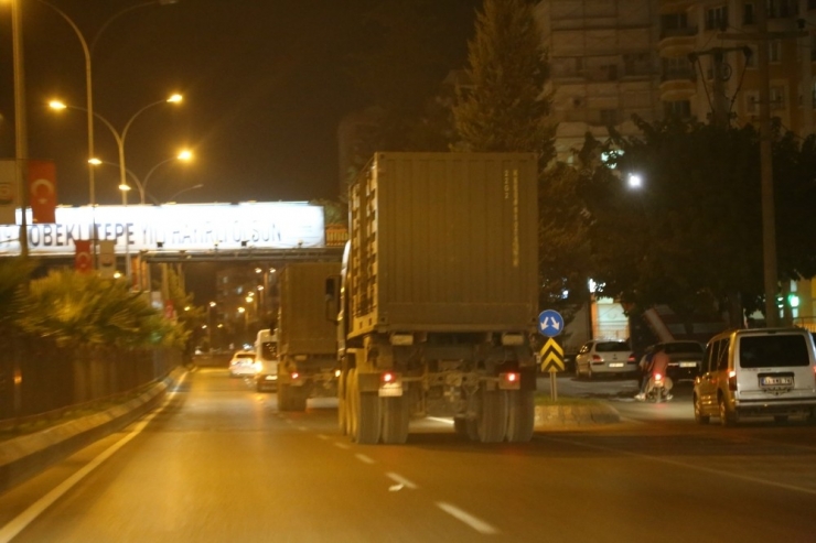 Suriye Sınırına Mühimmat Sevkiyatı