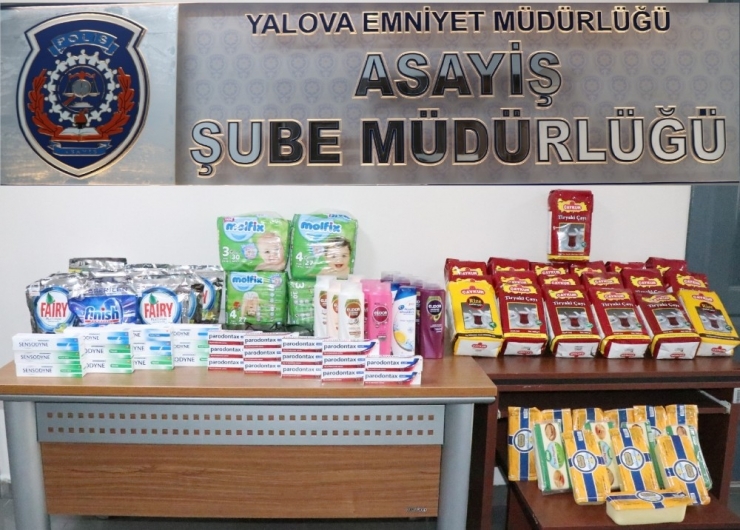 Market Fareleri Yakalandı