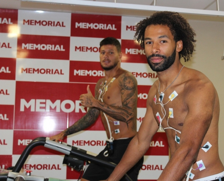 Antalyasporlu Futbolcuların Sağlık Kontrolleri Tamamlandı