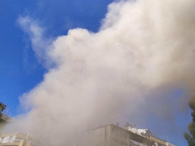 Aydın Balıkçı Hali’nde Yangın