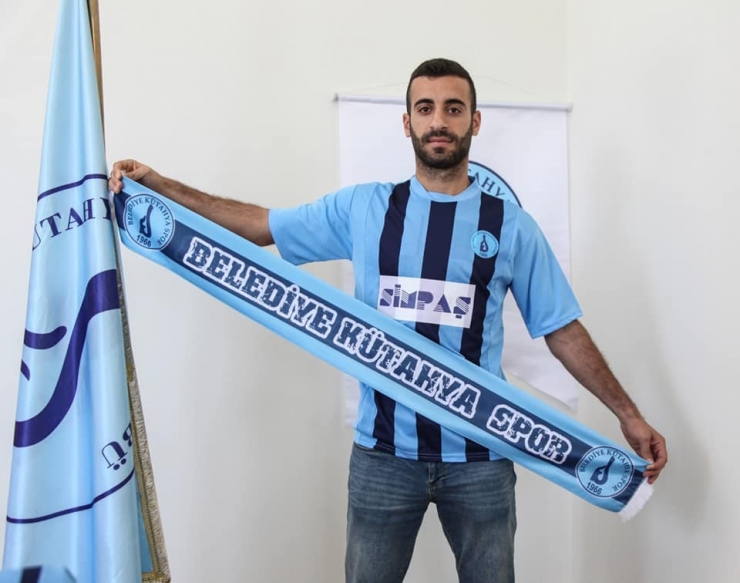 Belediye Kütahyaspor Sol Bek Abdurrahim Dağ’ı Transfer Etti