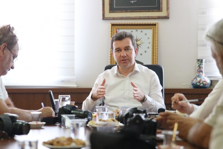 Başkan Koştu: "Bergama’nın Siluetini Değiştireceğiz"