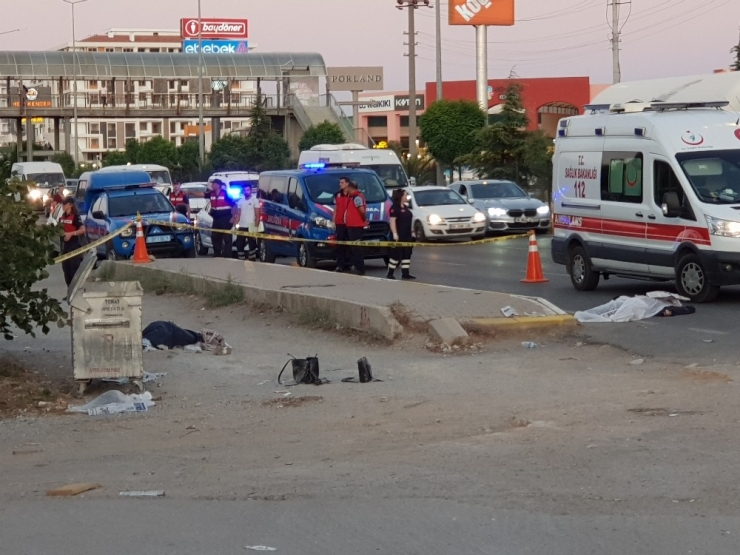 Edremit’te Anne Ve Kızı Kazada Can Verdi