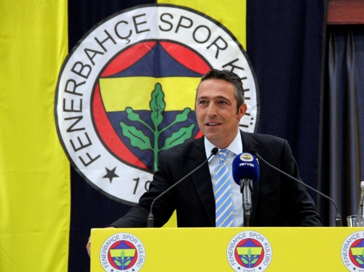 Ali Koç: "Futbolda Finansal Durumları Göz Önünde Bulundurarak Adım Atıyoruz"