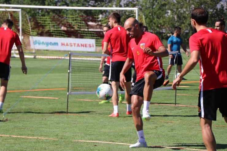 İm Kayserispor, Yeni Sezon Hazırlıklarını Hız Kesmeden Sürdürüyor