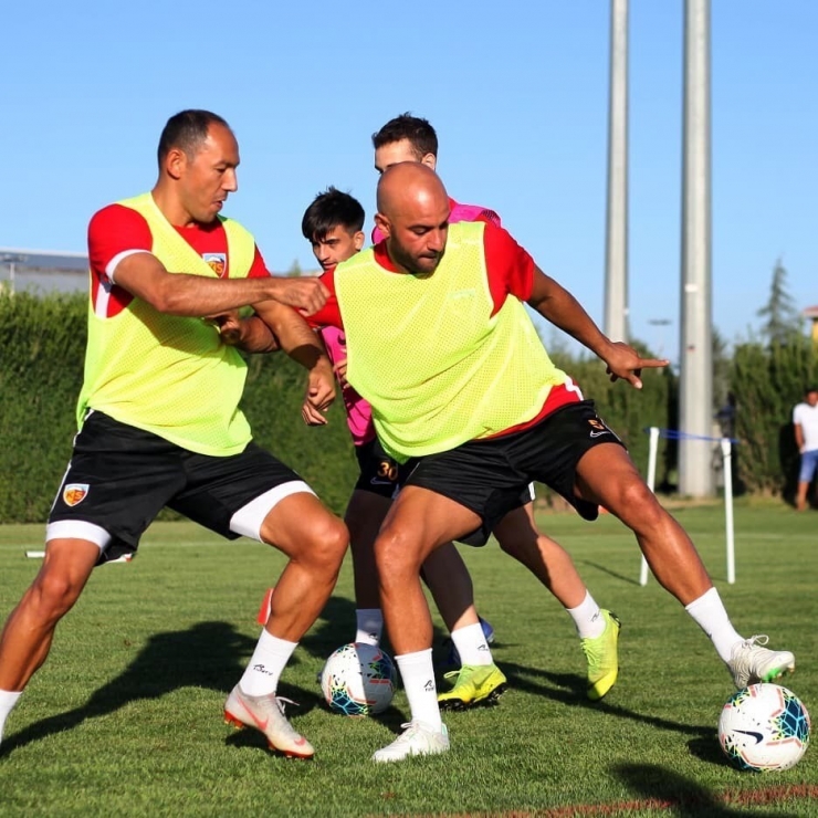 Kayserispor’un Rakibi Adana Demirspor