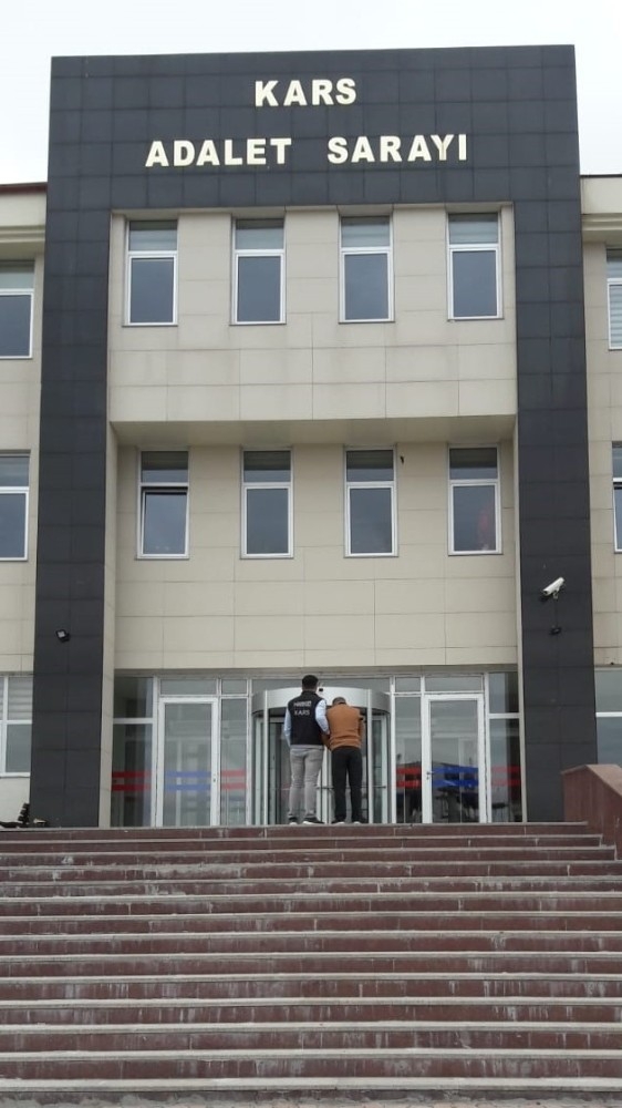 Kars’ta Uyuşturucu Ele Geçirildi