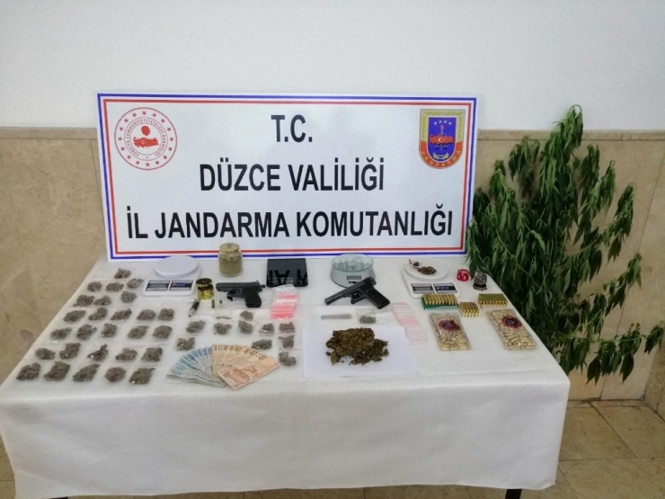 Düzce’de Jandarmadan Uyuşturucu Operasyonu