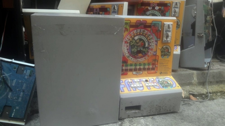 İstanbul’da Kumar Makinesi İmal Ederek, İnternette Satan Şahıs Yakalandı