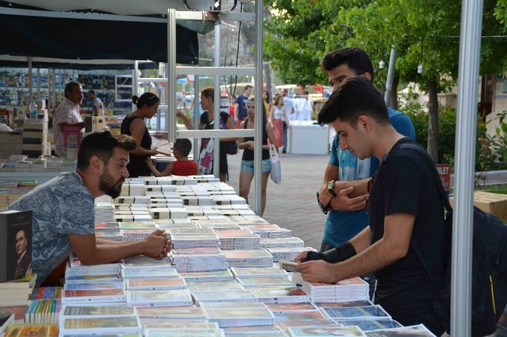 3. Dalyan Kitap Günleri Devam Ediyor