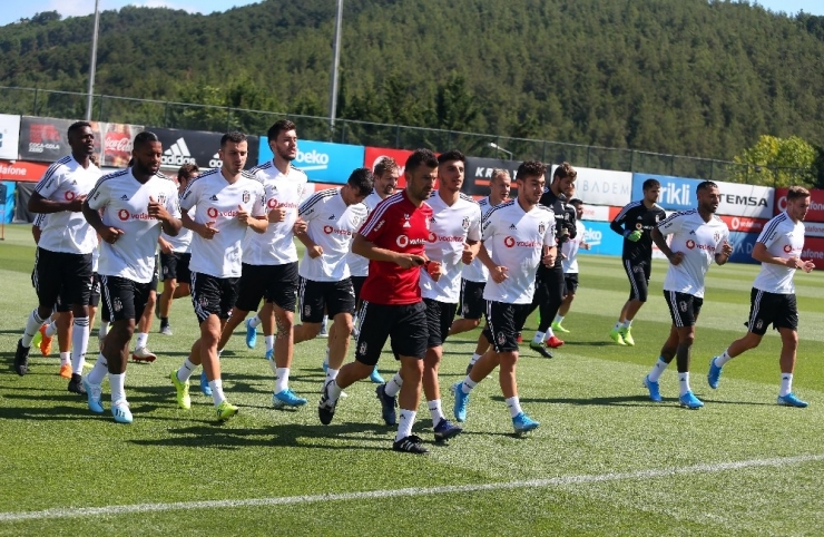 Beşiktaş Kondisyon Ve Taktik Çalıştı