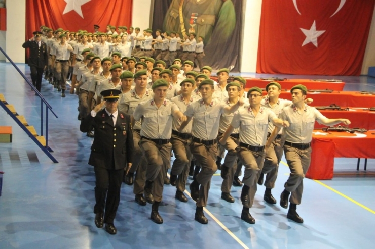 Bedelli Askerler Yemin Etti