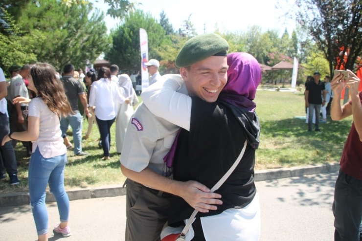 Bedelli Askerler Yemin Etti