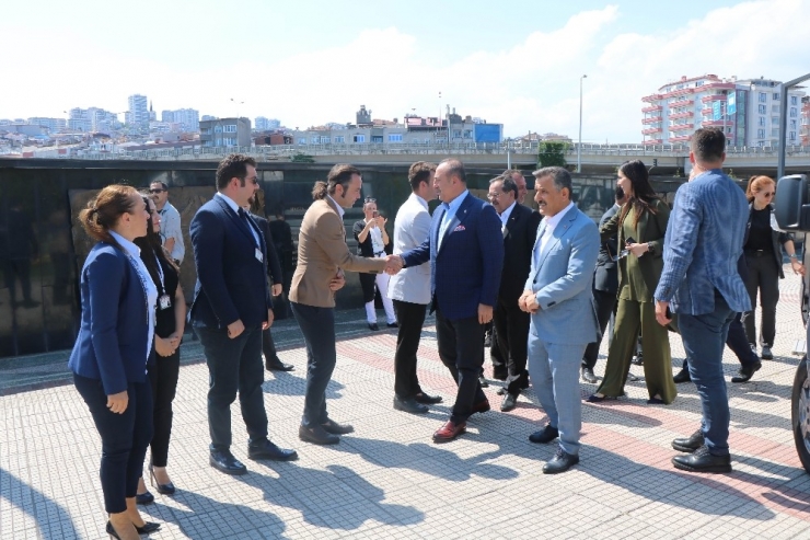 Bakan Çavuşoğlu Ve Büyükelçiler ’Bandırma Vapuru’nu Gezdi