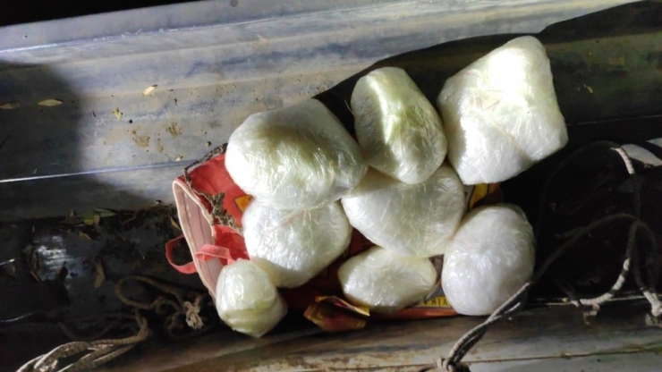 Gaziantep’te Araçtan 6 Kilo 700 Gram Uyuşturucu Çıktı