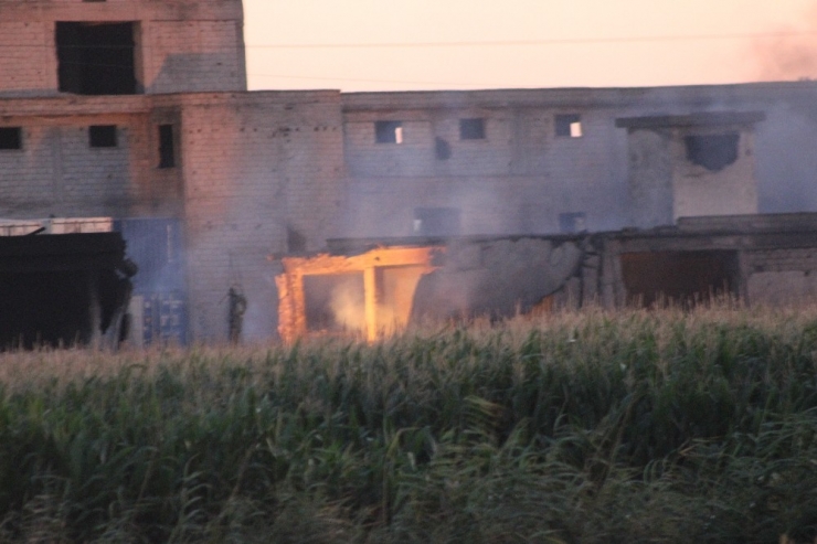 Patlamalar Aralıklarla Sürüyor