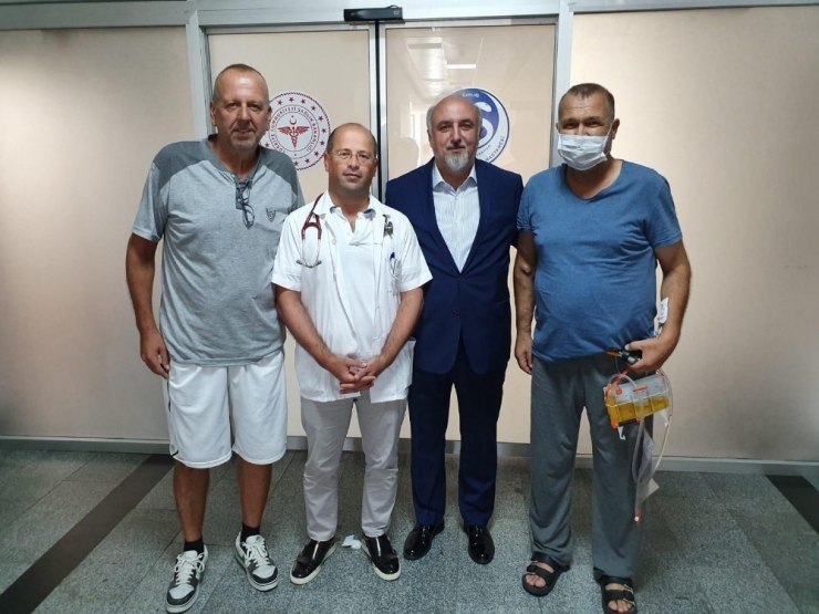 Saüeah’tan Bir İlk Daha: Yüksek Riskli Hastaya Böbrek Nakli Yapıldı