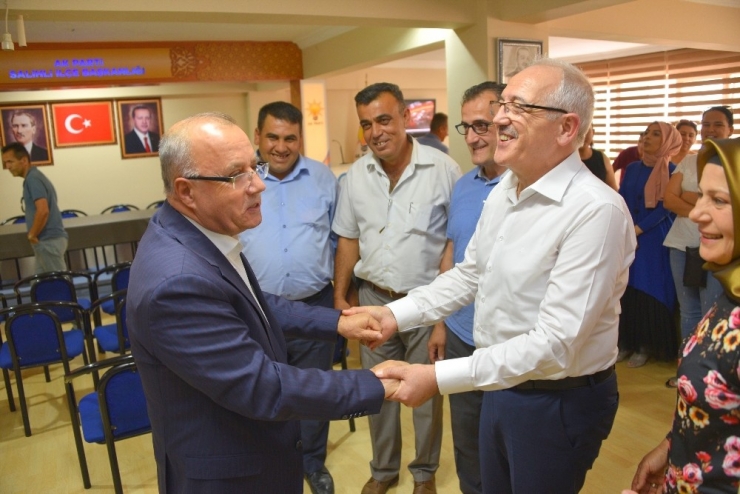 Mhp’li Başkan, Ak Partililerle Bayramlaştı