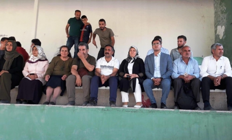 Erciş Gençlik Belediye Spor Futbolcu Seçmelerini Tamamladı