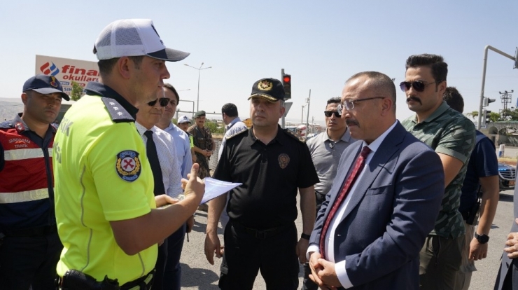 Siirt’te Sürücüler Yaşam Tüneli İle Bilgilendiriliyor