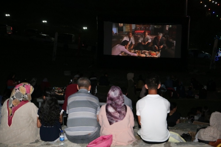 Sivrihisar’da Açık Hava Sinema Geceleri Devam Ediyor