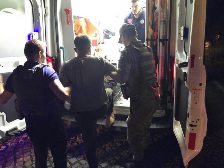 Ormanda Yollarını Kaybeden 1’i Mühendis 4 Kişi Yaklaşık 7 Saat Sonra Bulundu