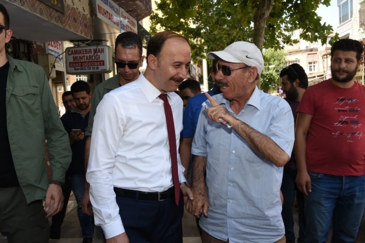 Vali Erin Siverek’te Vatandaşlarla Buluştu