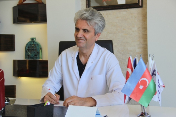 Doç. Dr. Akbaş: “80 Yaşındaki Bir İnsanın Estetik İle Görünümünü 40’lı Yaşlara Kadar Düşürmek Mümkün”