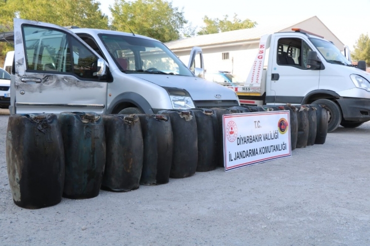 Kuyudan Ham Petrol Çalarken Yakalandı