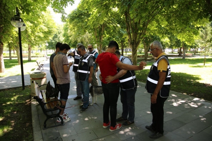 Kurban Bayramı Öncesi Ülke Genelinde "Türkiye Huzur Ve Trafik Uygulaması"