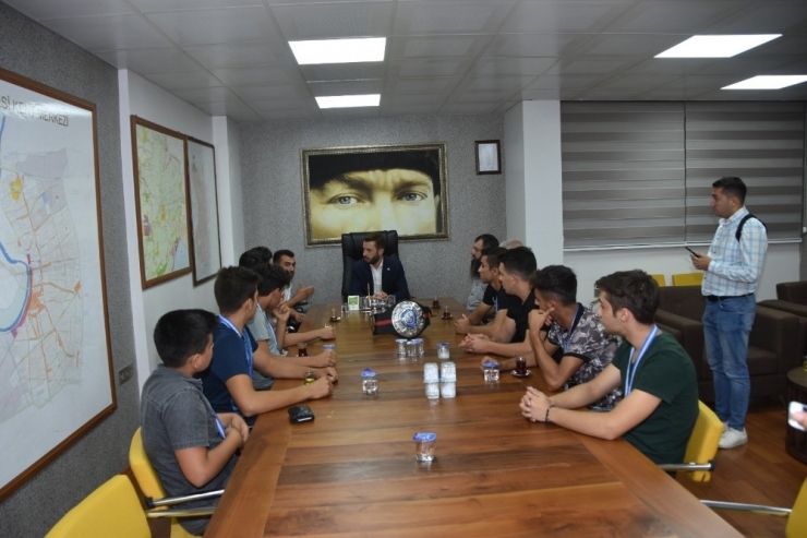 Şampiyonluk Sevincini Başkan Aydar İle Paylaştılar