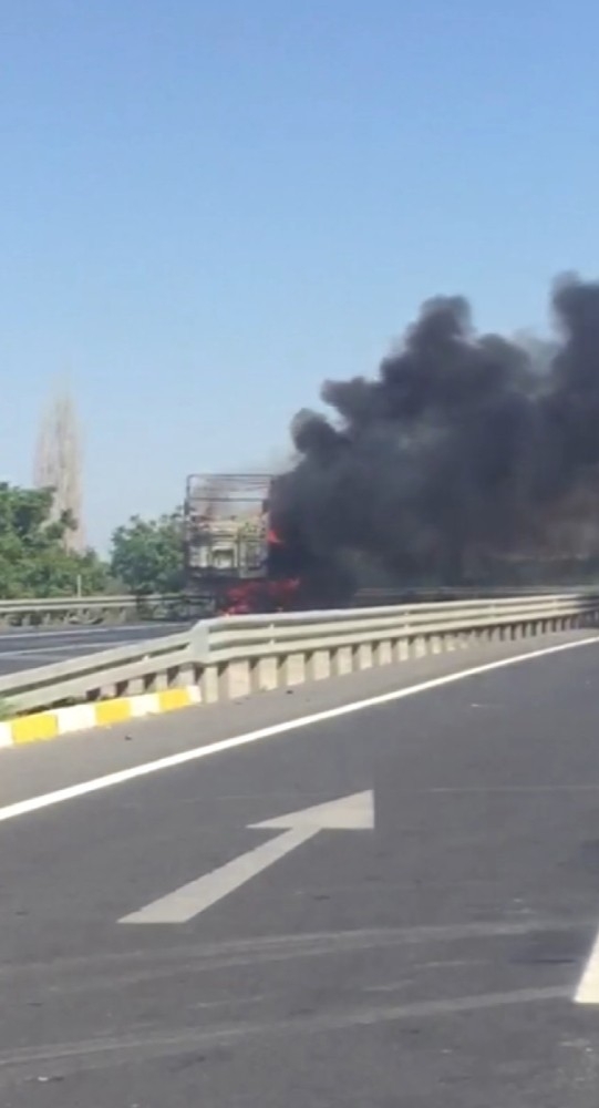 Konya’da Mühimmat Yüklü Kamyonda Yangın
