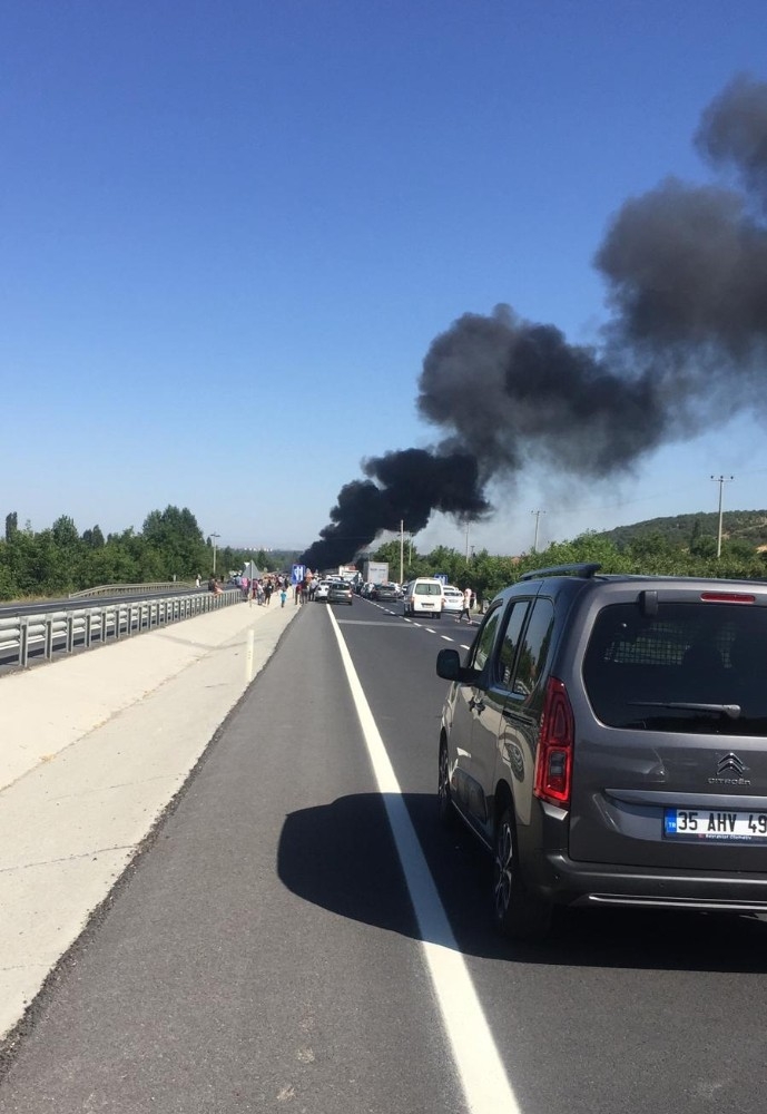Konya’da Mühimmat Yüklü Kamyonda Yangın