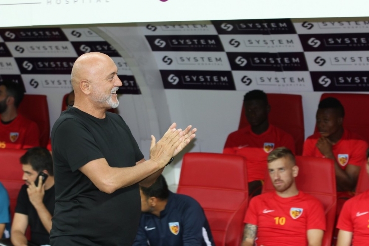 Erol Bedir: “Lig Başlamadan Önce, Takıma Bir Forvet Daha Kazandıracağız”