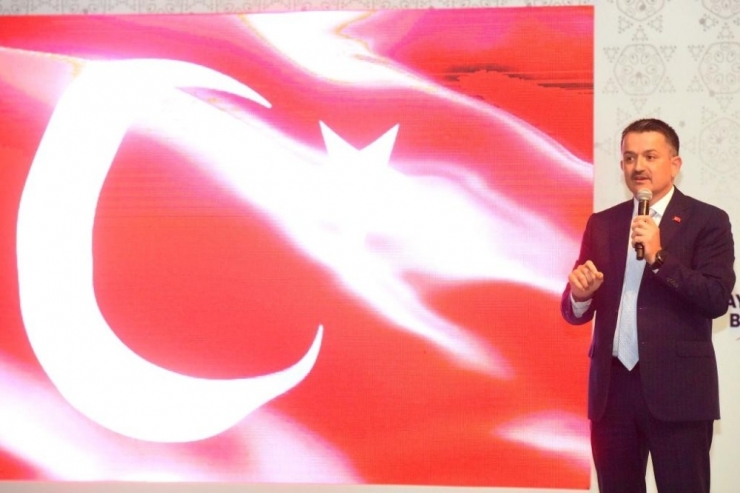 Bakan Pakdemirli’den Mısır Fiyatları İle İlgili Açıklama