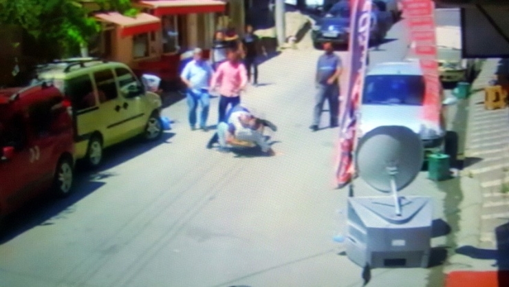 Vatandaş Zabıta Kavgasında Kan Aktı