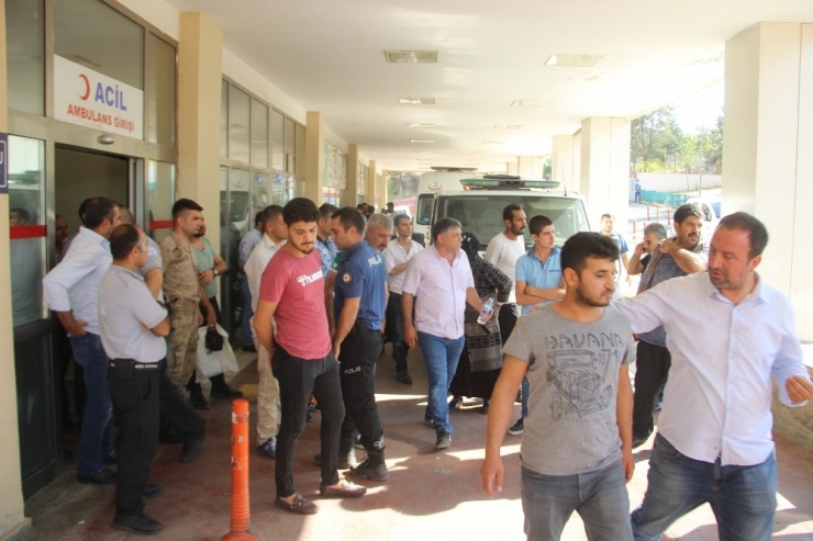 Ölen Babasının Cesedini Morgdan Çıkarıp Acile Getirdi