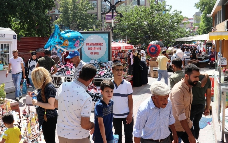 Van’da Bayram Hareketliliği