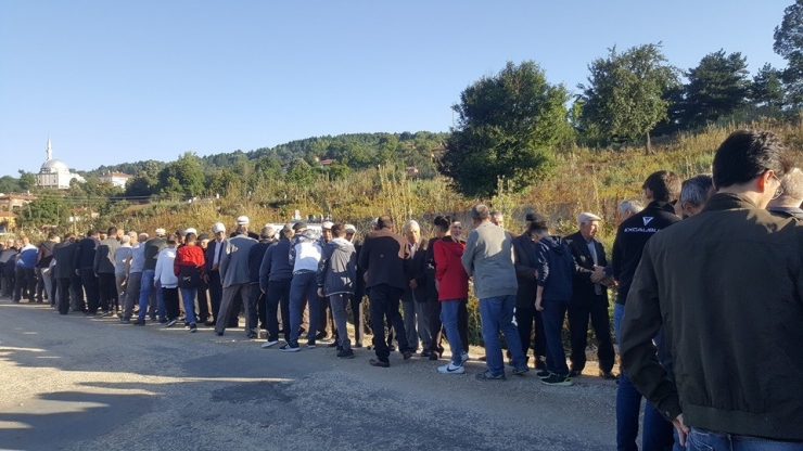 Pazaryeri’nde Eski Bayramlaşma Gelenekleri Sürüyor