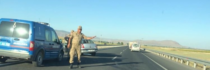 Erzurum’da 2 Ayrı Trafik Kazası: 2 Yaralı