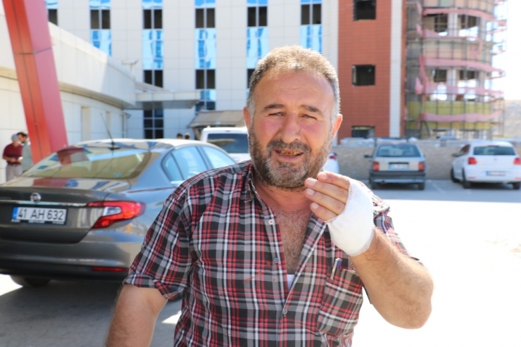 Acemi Kasaplar Hastanelere Akın Etti