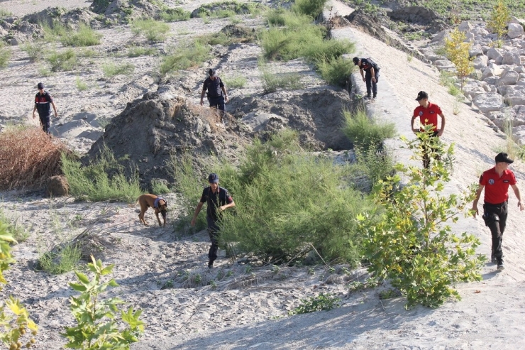Aramalar Sonuç Vermedi, Acılı Ailenin İkinci Bayramı Da Buse’siz Geçti